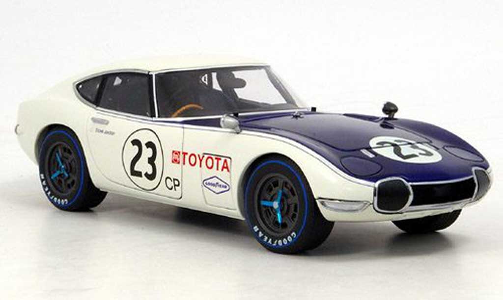 Toyota 2000 GT SCCA 1/18 Autoart SCCA no. 23 1968 modelauto