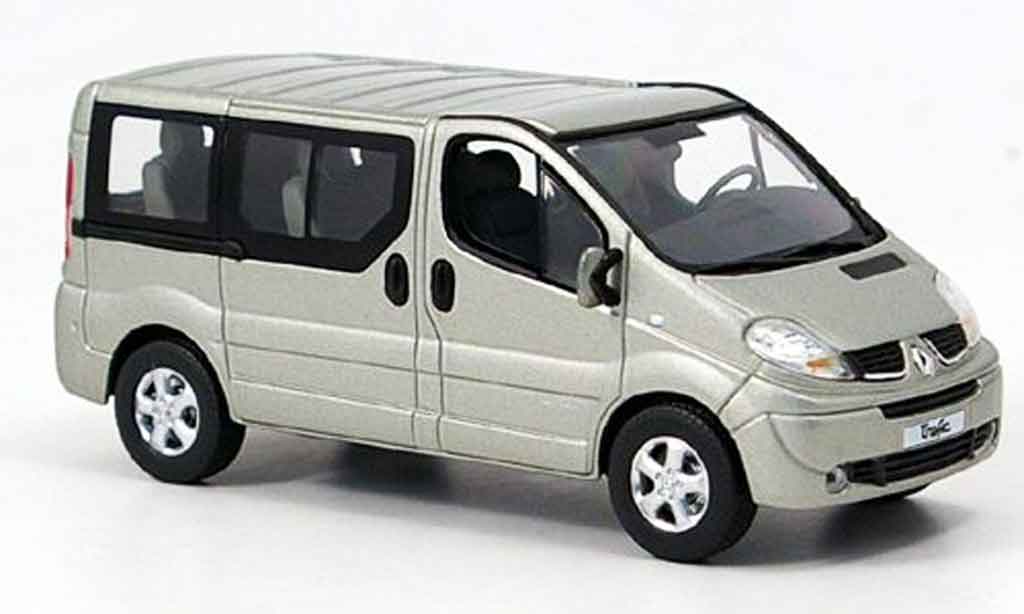 Renault Trafic 1/43 Norev grijs modelauto
