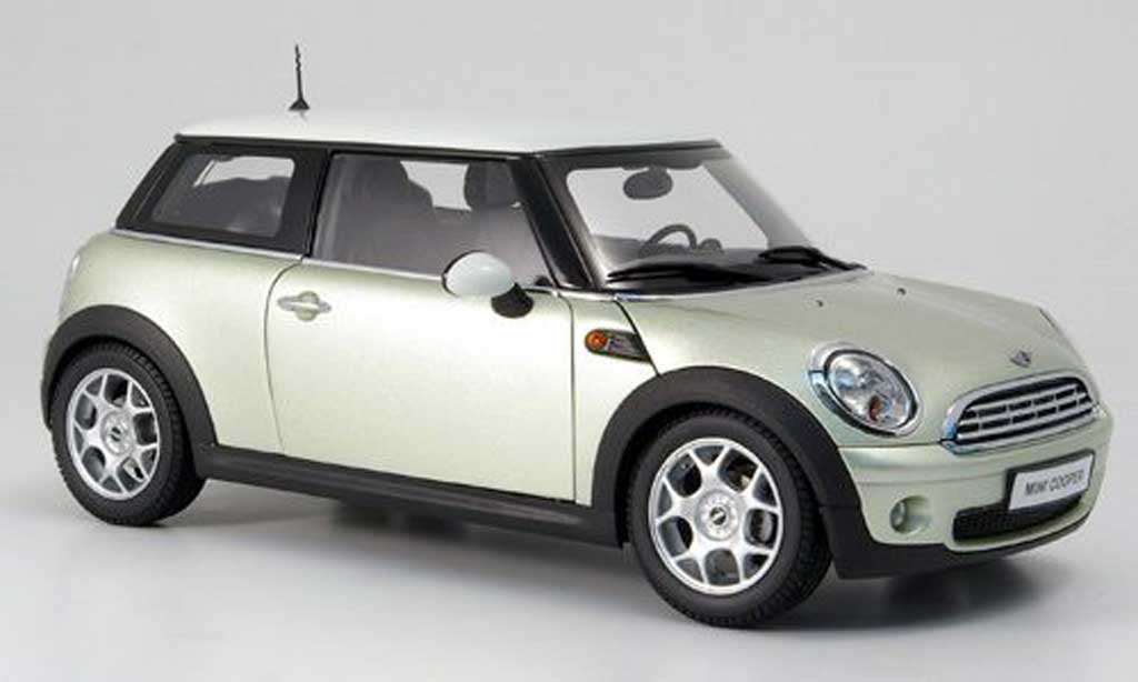 Mini Cooper S 1/18 Kyosho S grijs et toit wit modelauto