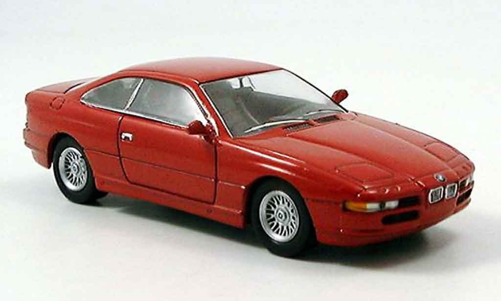 Bmw 850 1/43 Del Prado i rood modelauto