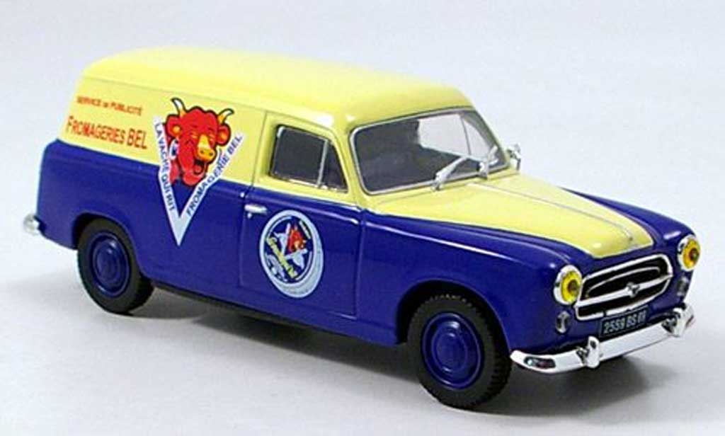 Peugeot 403 Break 1/43 Norev Stationwagen Bestelbusje La Vache qui Rit modelauto