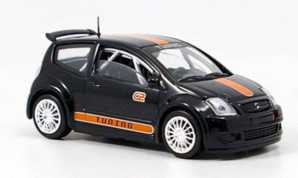 Citroen C2 1/43 Solido tuning zwart modelauto