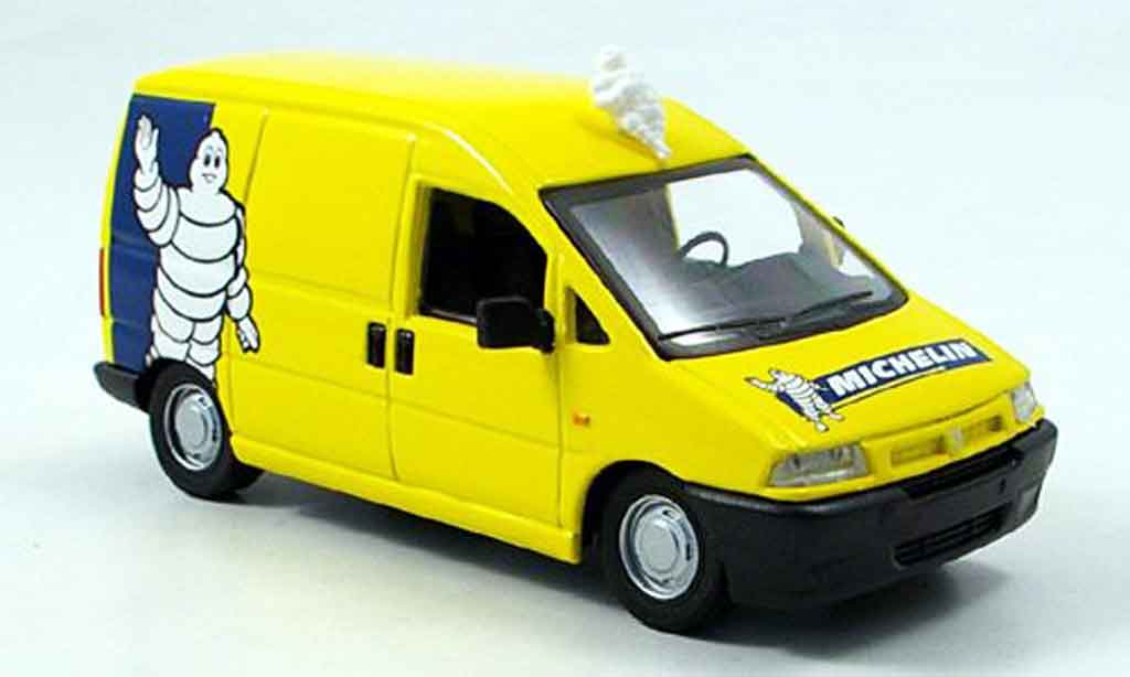 Peugeot Expert 1/43 Solido lieferwagen michelin modelauto