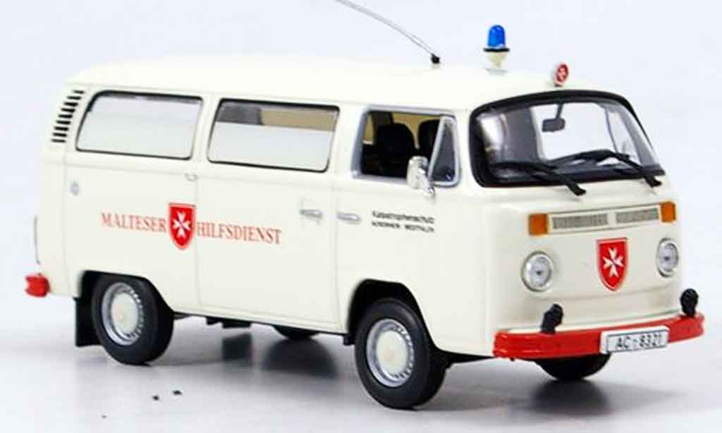 Volkswagen Combi 1/43 Minichamps t2 bus malteser hilfsdienst modelauto