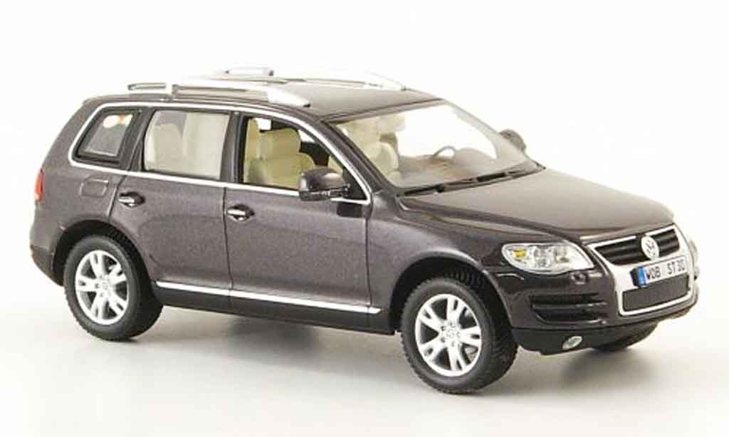 Volkswagen Touareg 1/43 Minichamps anthrazit modelauto
