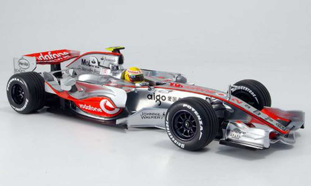 Mercedes F1 1/18 Minichamps mclaren vodafone mp 4 22 hamilton 2007 modelauto