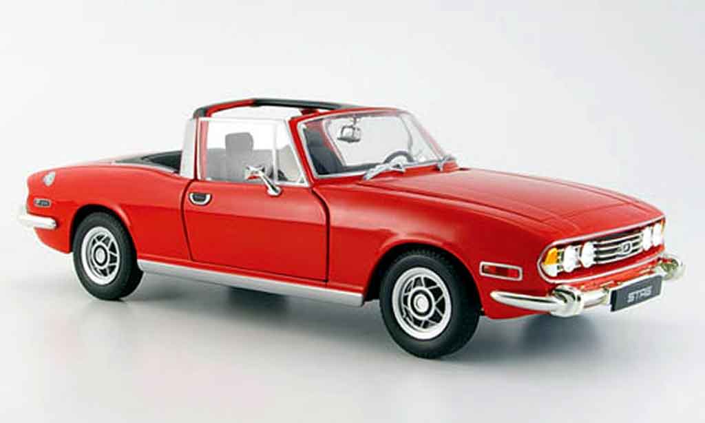 Triumph Stag 1/18 Jadi rood 1978 modelauto