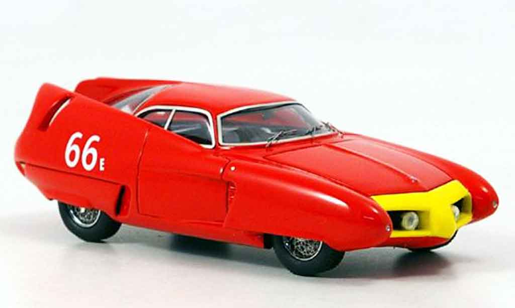 Alfa Romeo Bat 7 1/43 Bizarre no.66 pebble beach modelauto