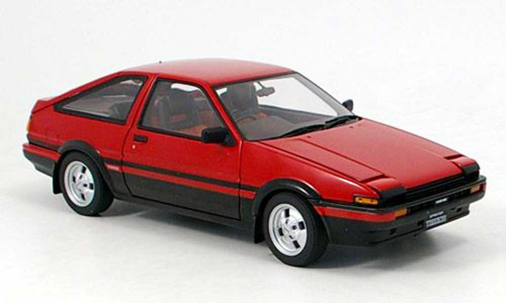 Toyota Trueno 1/18 Autoart ae trueno rood modelauto