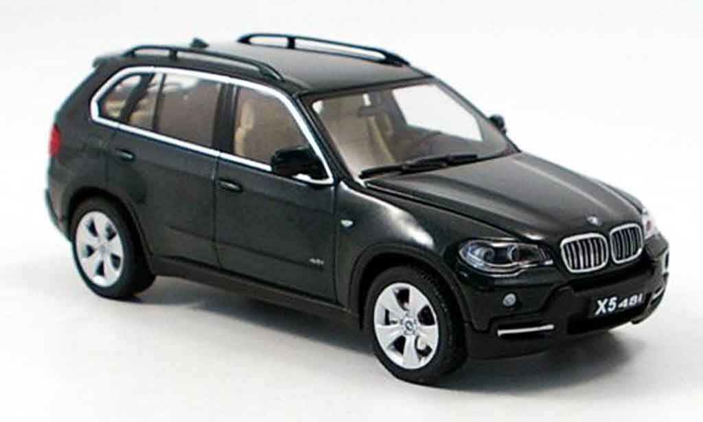 Bmw X5 E70 1/43 Autoart E70 4.8i grun modelauto