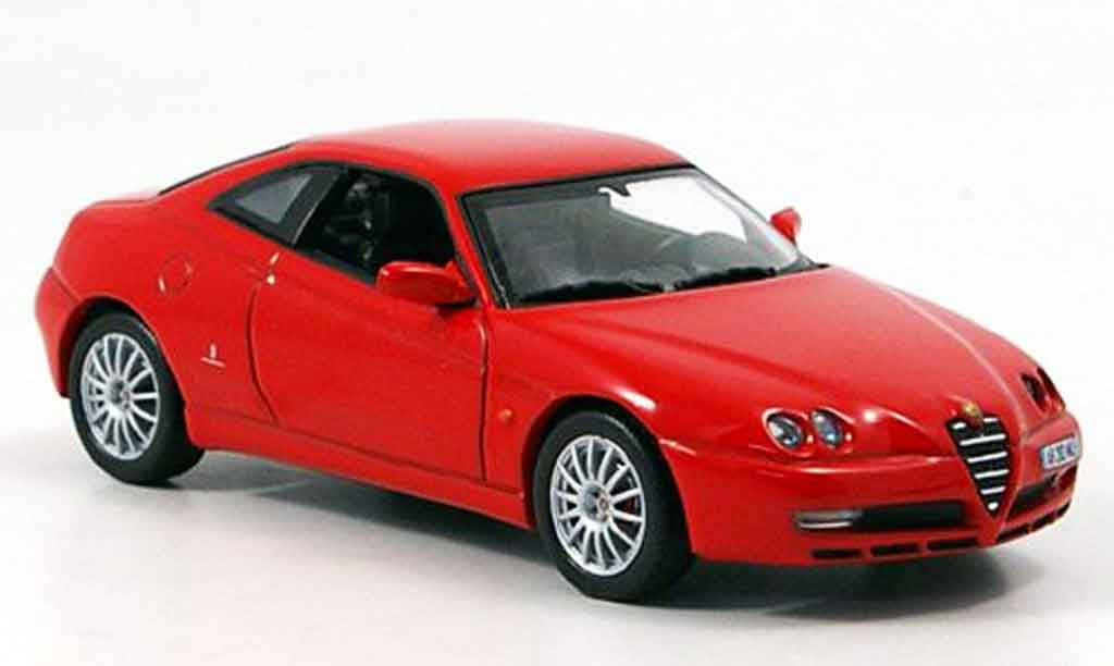 Alfa Romeo GT 3.2 1/43 Norev V 3.2 rood 2003 modelauto