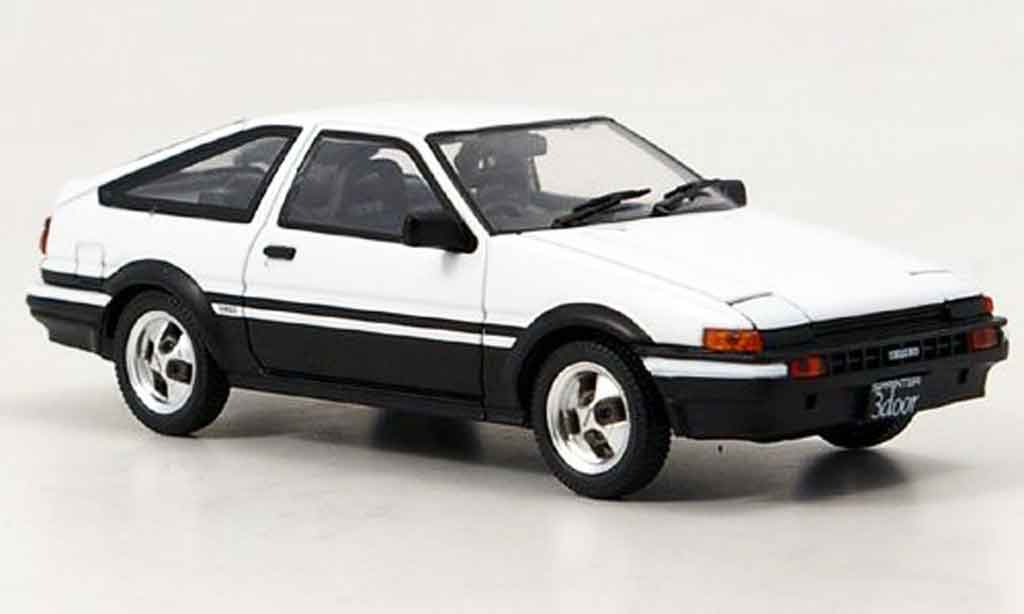 Toyota Trueno 1/43 Ebbro ae 86 wit modelauto