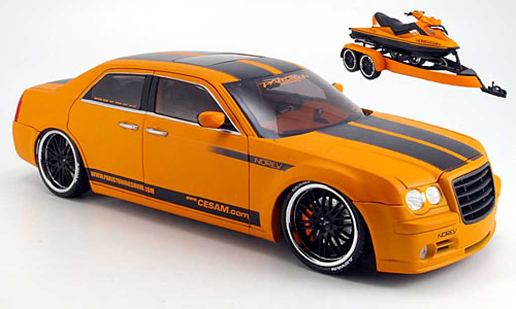 Chrysler 300C 1/18 Norev paroodech by norev mit anhanger +jetski 2007 modelauto