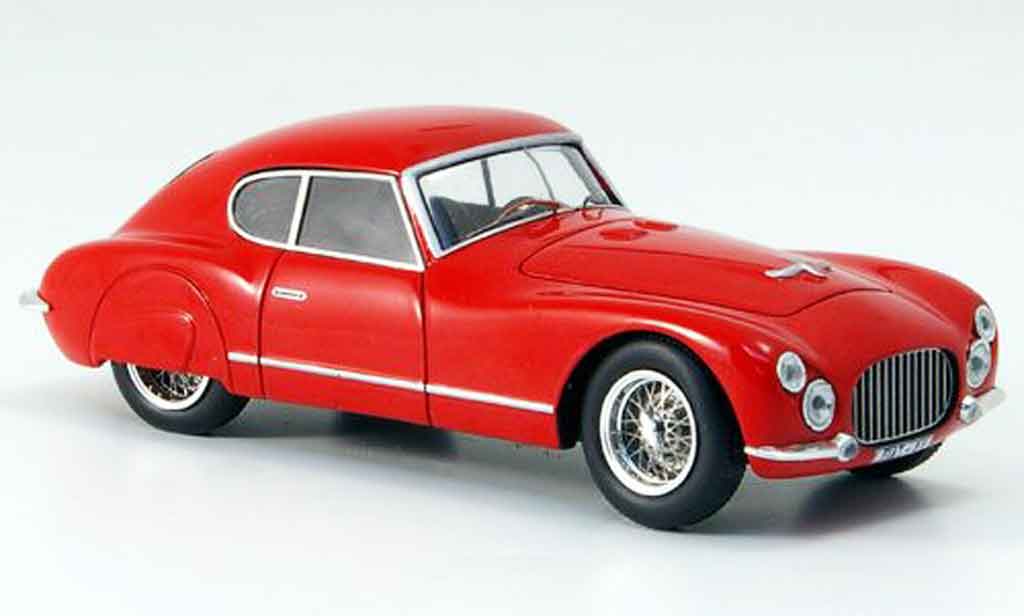 Fiat 8V 1/43 Bizarre rood Second Series 1953 modelauto