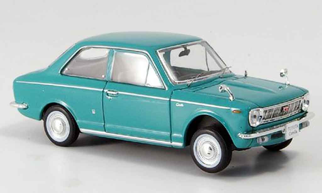 Toyota Corolla 1/43 Norev grun 1966 modelauto
