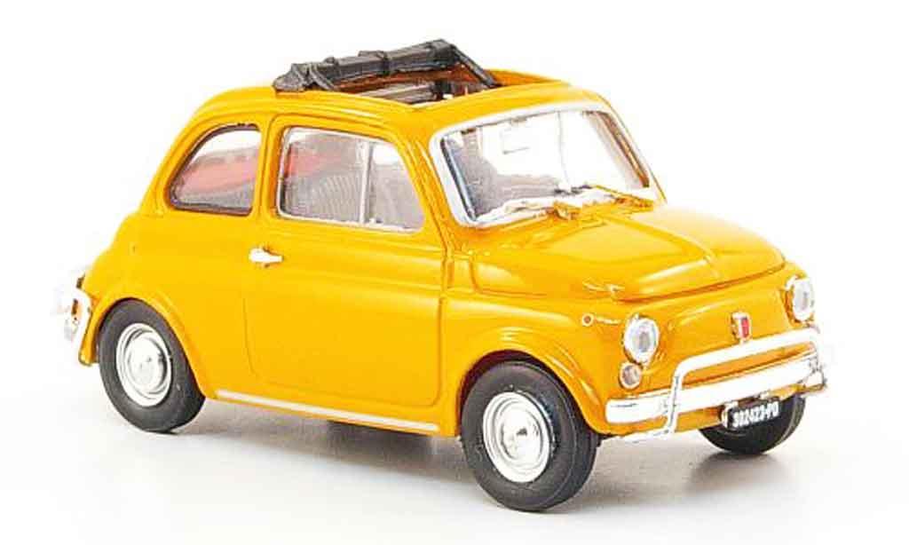 Fiat 500 1/43 Brumm L oranje 1968 modelauto