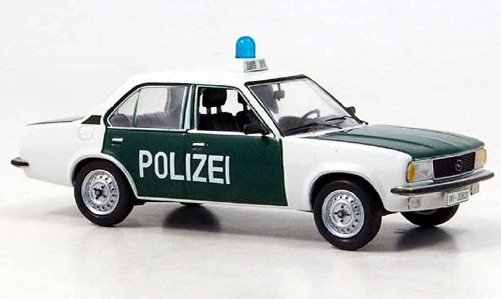 Opel Ascona B 1/43 Schuco B politie modelauto