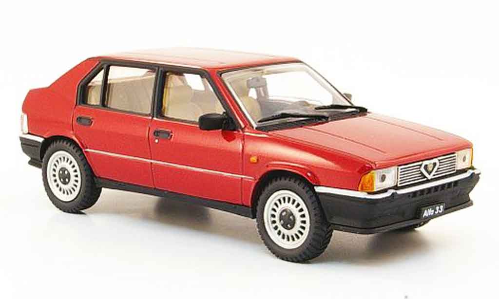 Alfa Romeo 33 1.3 1/43 Pego 1.3 rood 1983 modelauto
