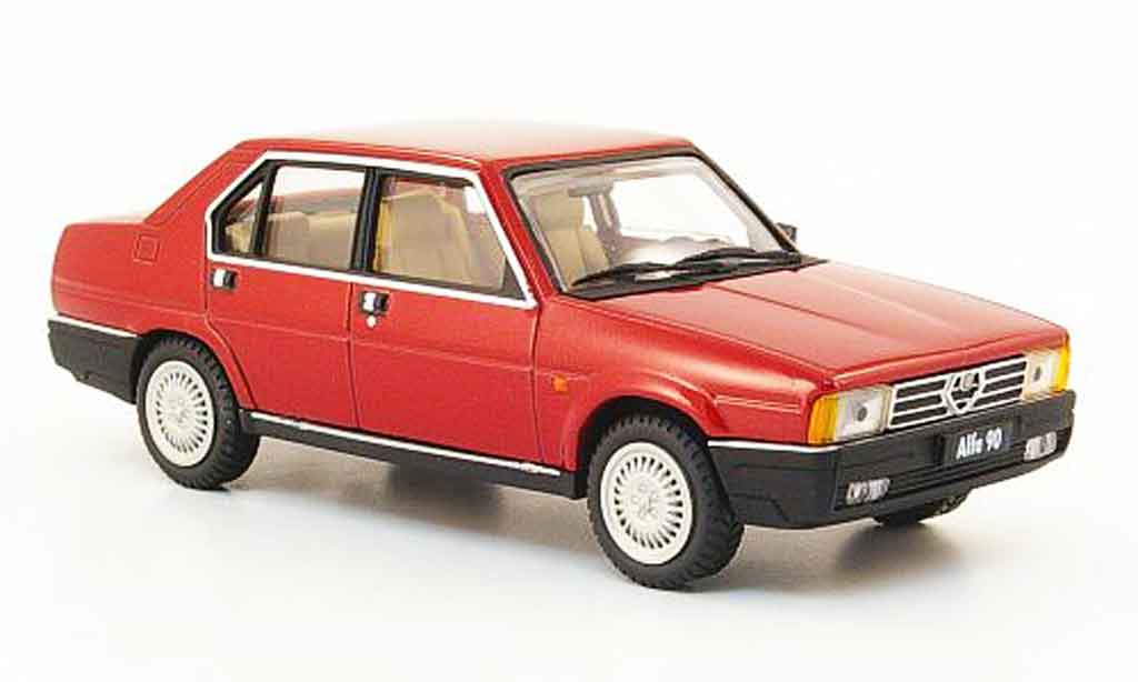Alfa Romeo 90 1/43 Pego sedan rood 1984 modelauto