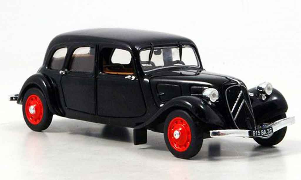 Citroen Traction 11 1/43 Eagle 11 b familiale zwart 1938 modelauto
