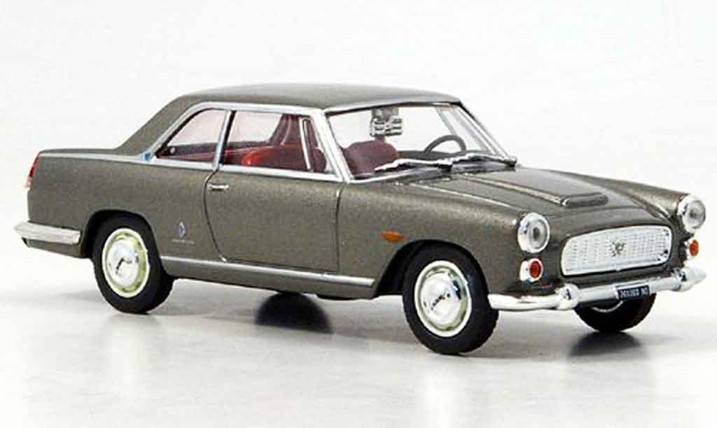 Lancia Flaminia coupe 3B 1/43 Starline coupe 3B grijs 1962 modelauto