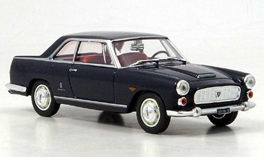 Lancia Flaminia coupe 3B 1/43 Starline coupe 3B blauw 1962 modelauto