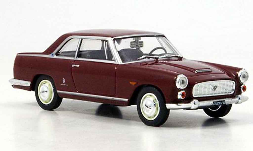 Lancia Flaminia coupe 3B 1/43 Starline coupe 3B rood 1962 modelauto