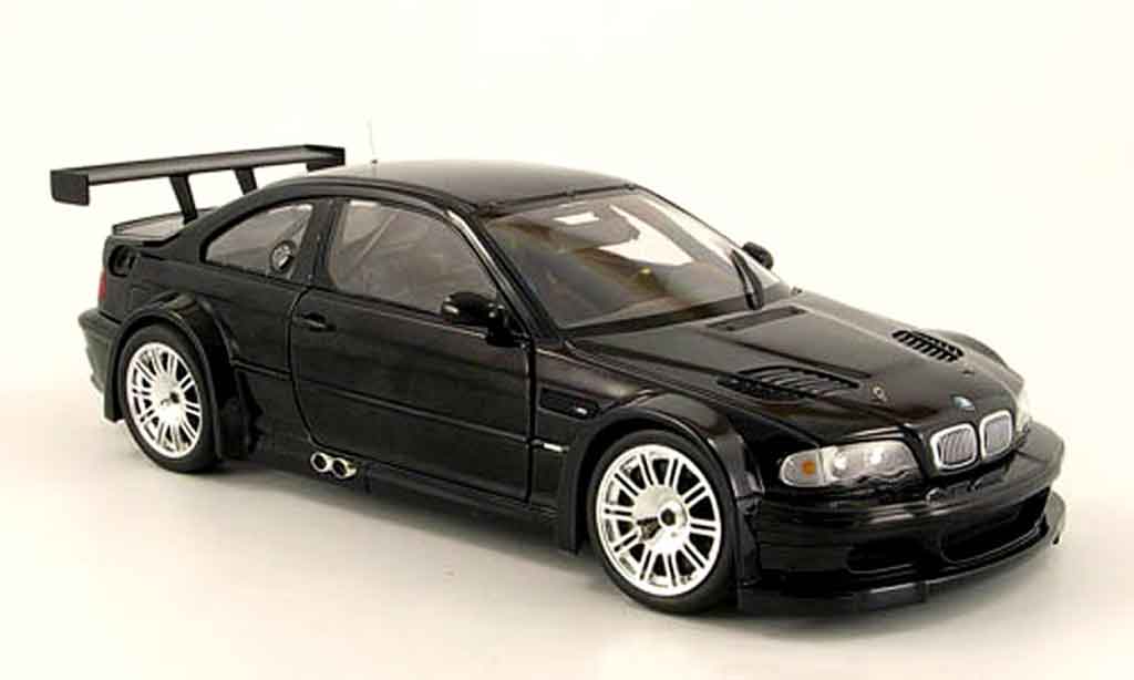 Bmw M3 E46 1/18 Minichamps GTR E46 street zwart 2001 modelauto