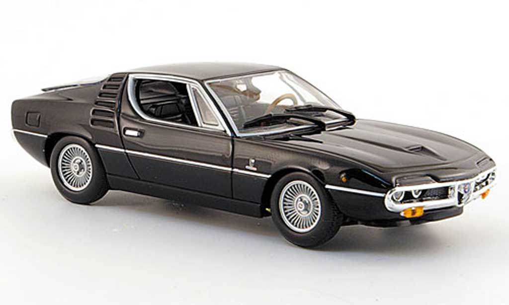 Alfa Romeo Montreal 1/43 Minichamps zwart 1972 modelauto