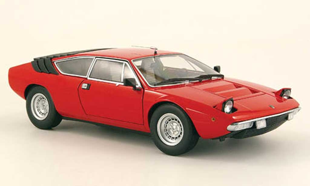 Lamborghini Urraco 1/18 Kyosho p250 rood modelauto