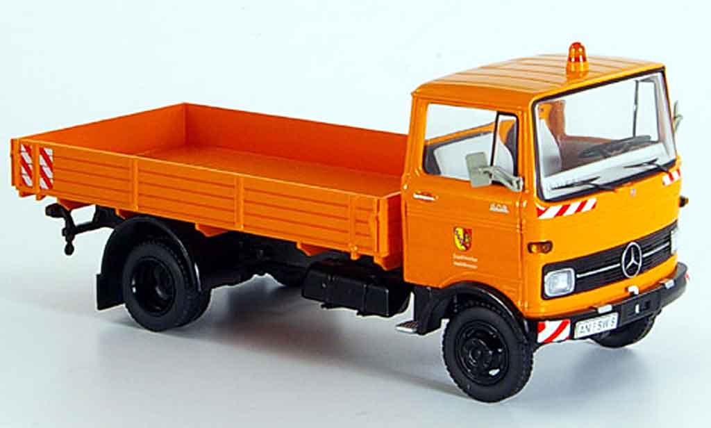 Mercedes LP 608 1/43 Schuco Heilsbronn oranje modelauto