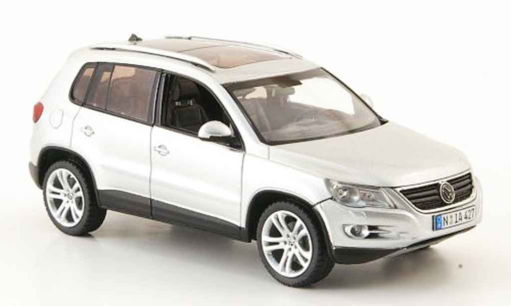 Volkswagen Tiguan 1/43 Schuco grijs metallic modelauto