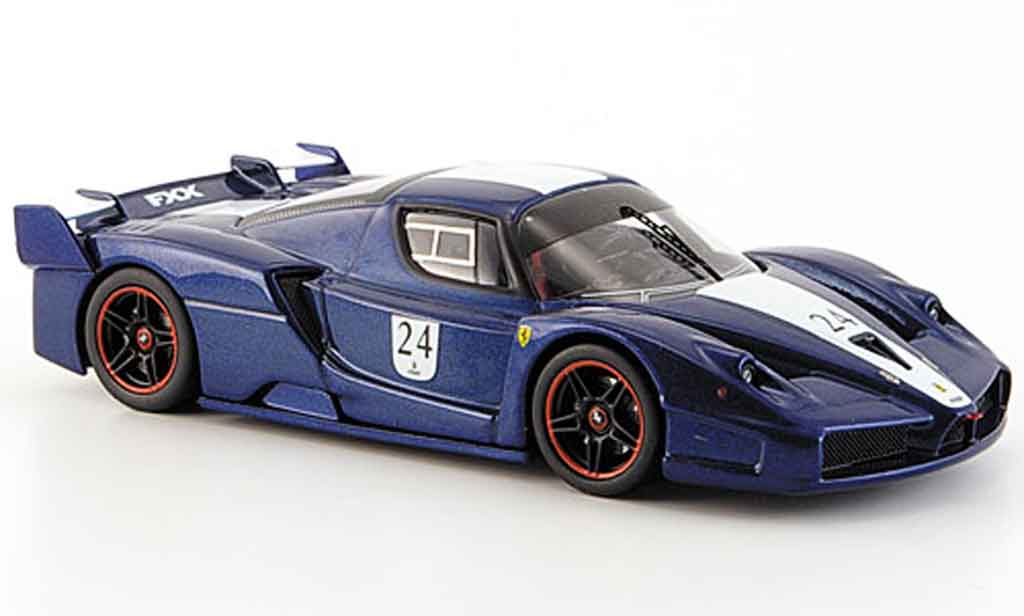 Ferrari Enzo FXX 1/43 Hot Wheels Elite FXX no.24 blauw witer streifen tour de france modelauto