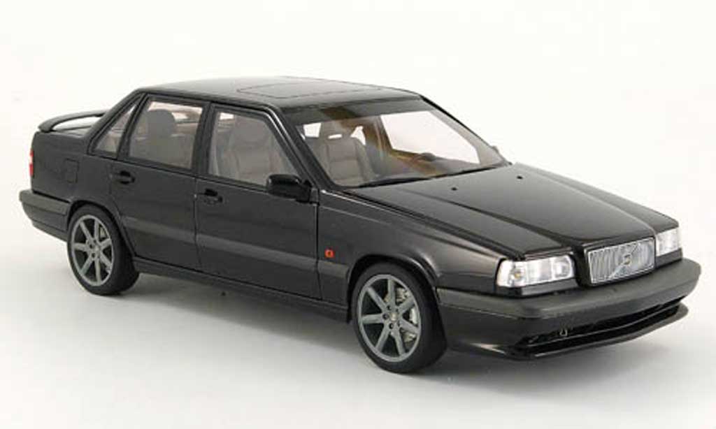 Volvo 850 Sedan 1/18 Autoart Sedan t-5r zwart 1996 modelauto