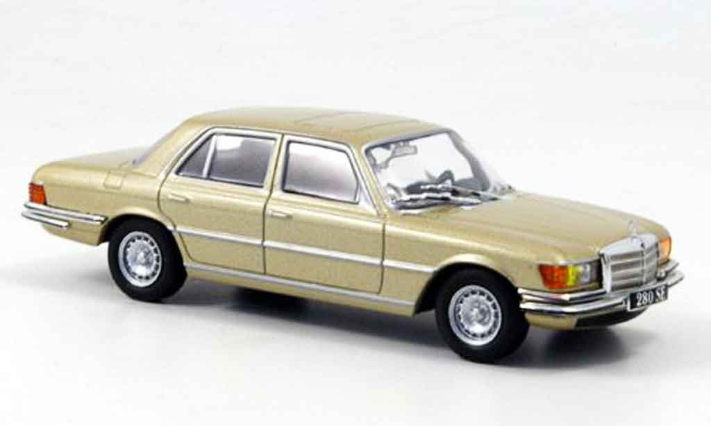 Mercedes 280 1972 1/43 WhiteBox 1972 SE or 1972 modelauto
