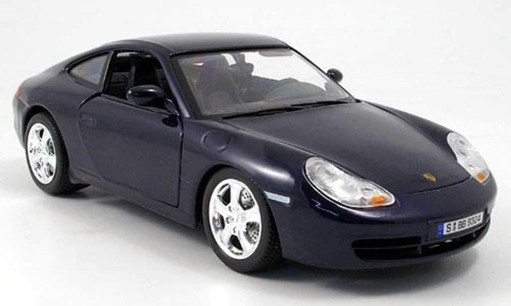 Porsche 996 Carrera 1/18 Burago Carrera 4 blauw modelauto