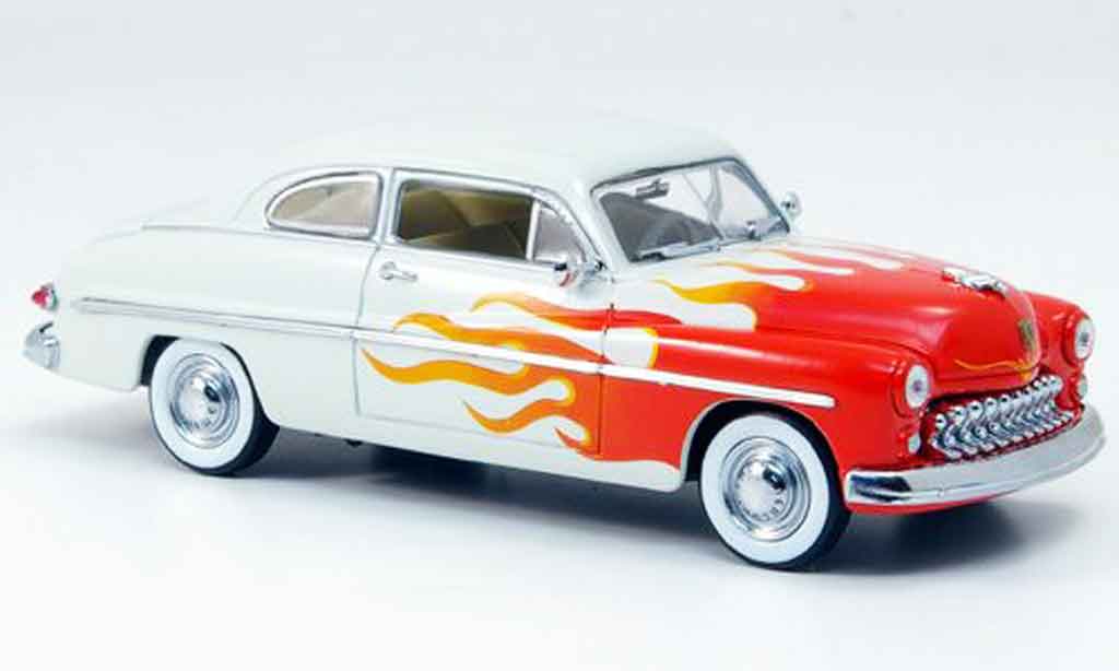 Mercury Club Coupe 1/43 Eagle Hot Rod beige avec rood 1949 modelauto