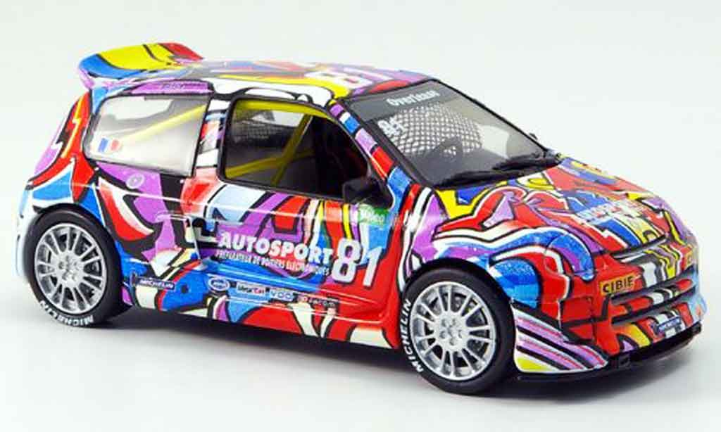 Renault Clio V6 1/43 Eagle V6 no.81 clio trophy 2000 modelauto