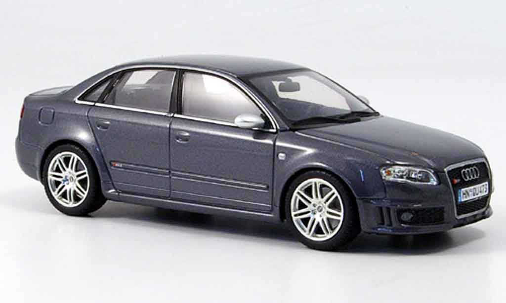 Audi RS4 1/43 Minichamps grijs Sedan 2006 modelauto