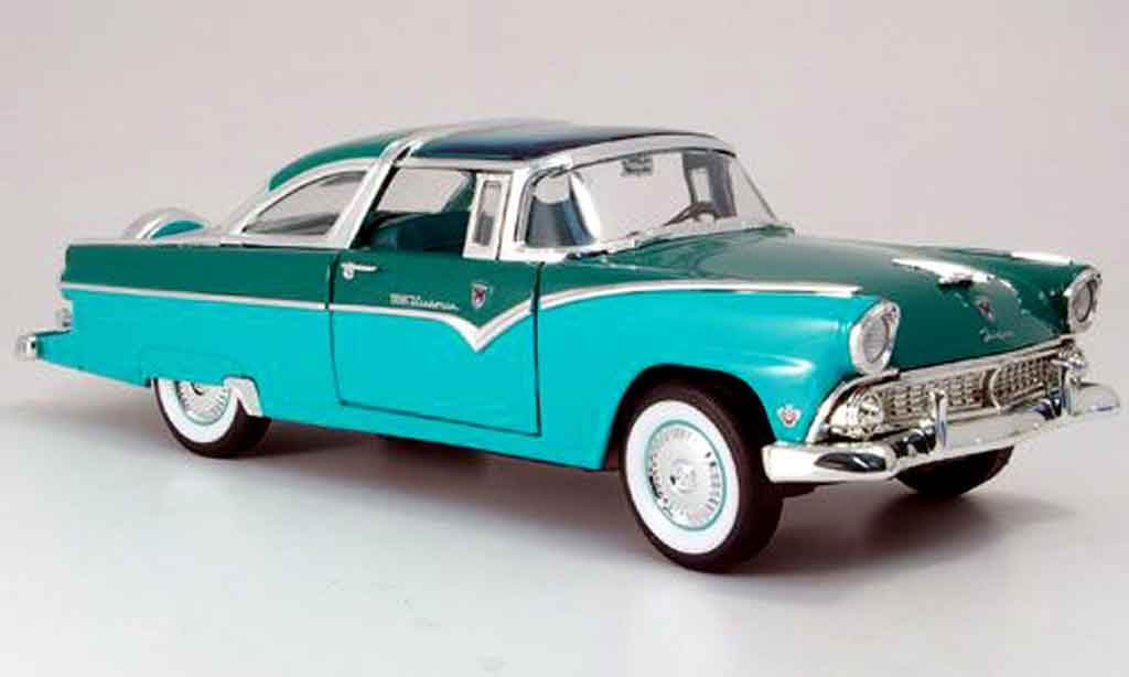 Ford Crown 1955 1/18 Yat Ming 1955 victoria grun/grun modelauto