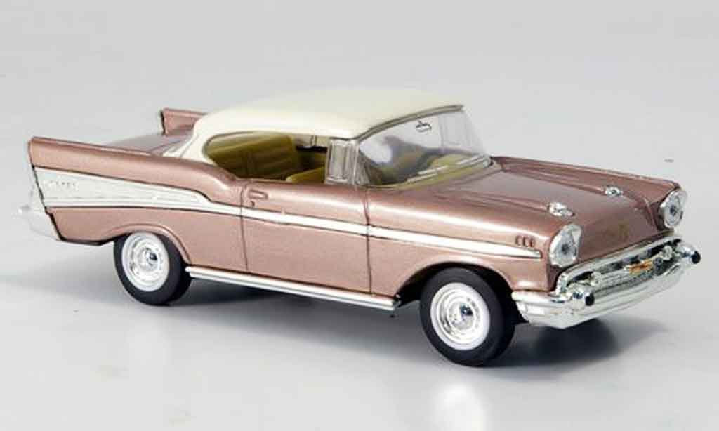 Chevrolet Bel Air 1/43 Yat Ming pink wites Dach 1957 modelauto