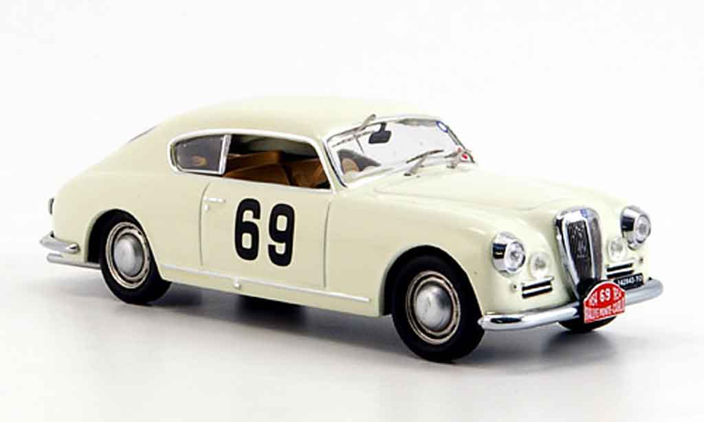 Lancia Aurelia B24 1/43 IXO B24 gt no.69 rallye monte carlo 1954 modelauto