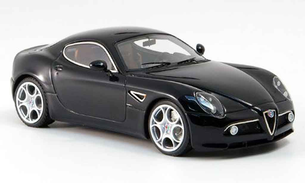 Alfa Romeo 8C Competizione 1/43 Look Smart Competizione zwart austellung frankfurt 2007 modelauto