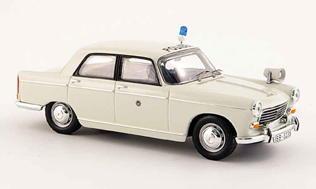 Peugeot 404 Berline 1/43 IXO Sedan politie 1966 modelauto