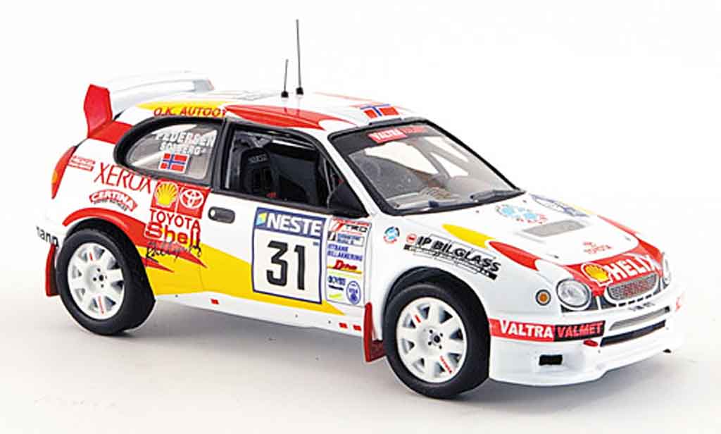 Toyota Corolla 1/43 IXO wrc no.31 rallye finnland 2000 modelauto