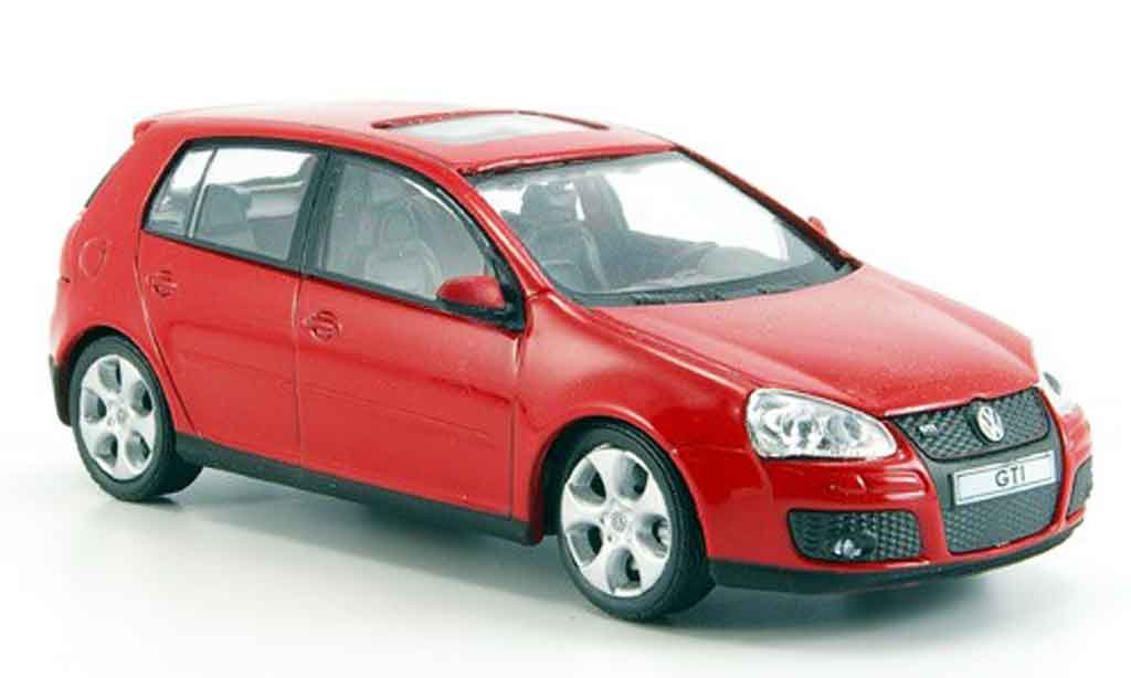 Volkswagen Golf V GTI 1/43 Cararama V GTI rood modelauto