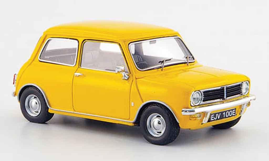 Austin Mini Clubman 1/43 Spark Clubman Clubman geel 1969 modelauto