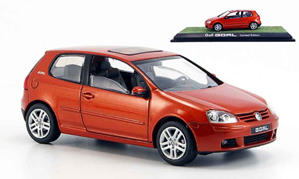 Volkswagen Golf V 1/43 Schuco V goal kupfer modelauto