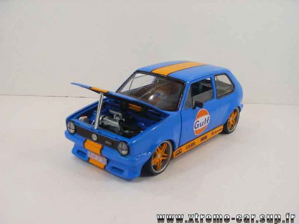 Volkswagen Golf GTI gulf blauw 1/18 Solido