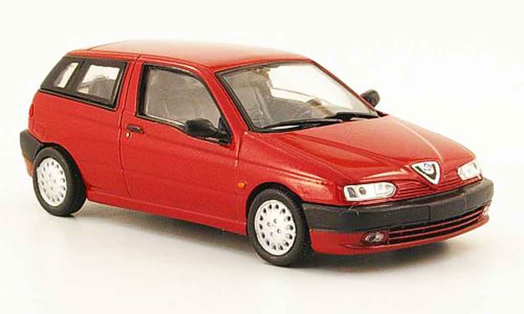 Alfa Romeo 145 1/43 Pego rood 1995 modelauto